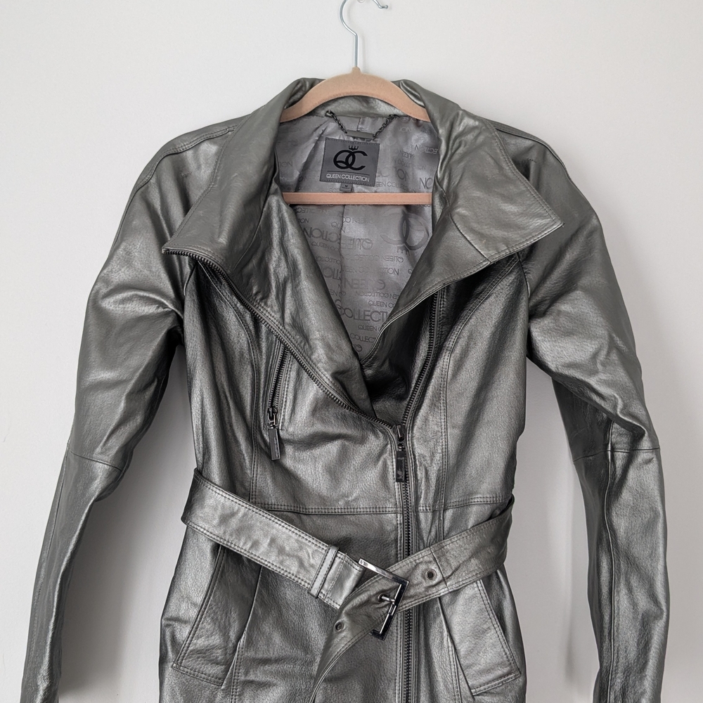 Silver Leather Tie Waist Size Medium Jacket by Queen Collection